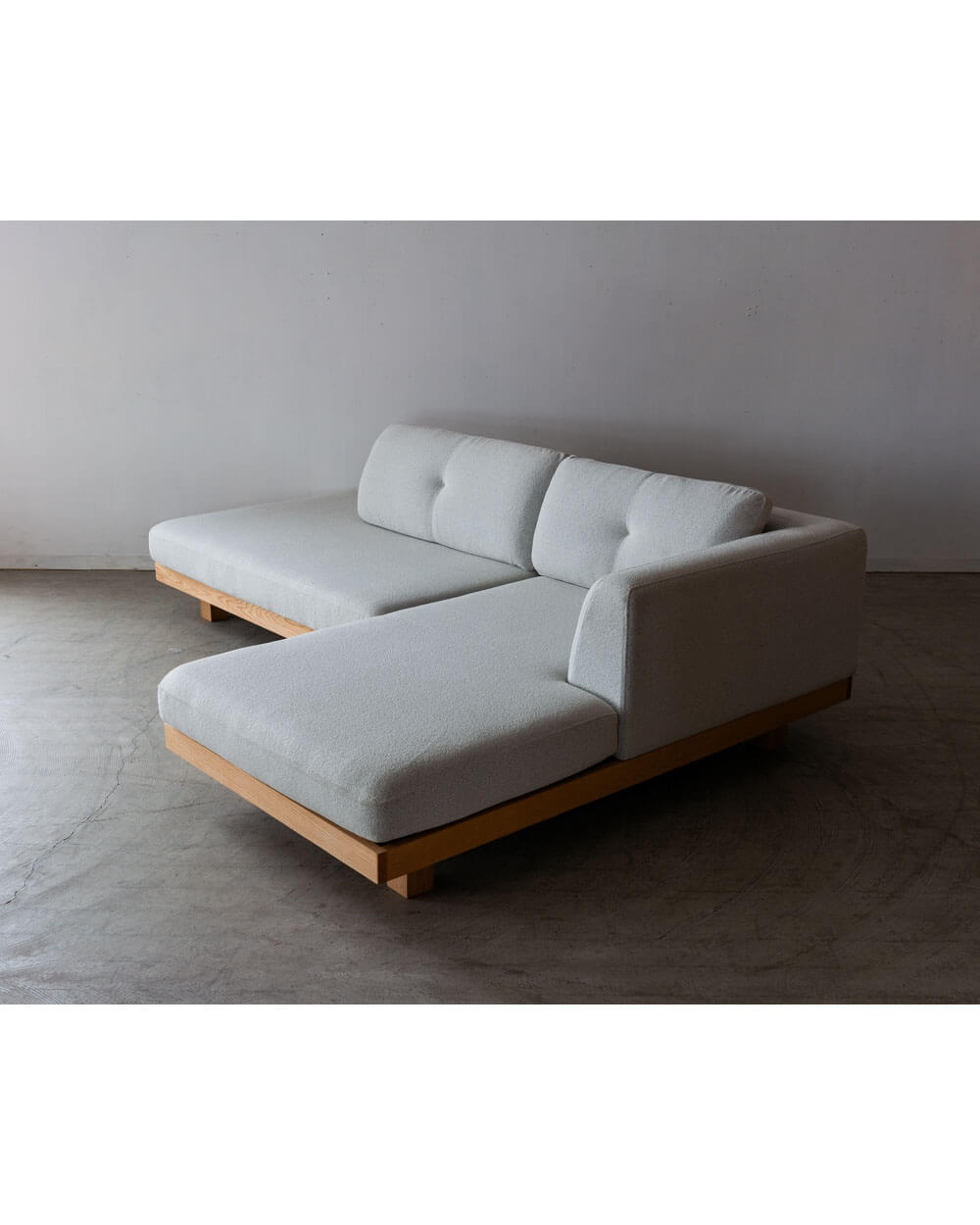 ［現品SALE］コロンカウチソファ（R）＋シェーズロング（L）レッドオーク / オイル 張地：ランク2 エコモコ / ホワイト