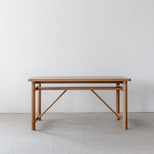 D4点セット – テーブル + チェア2脚 + ベンチ【オーク/ウレタン】