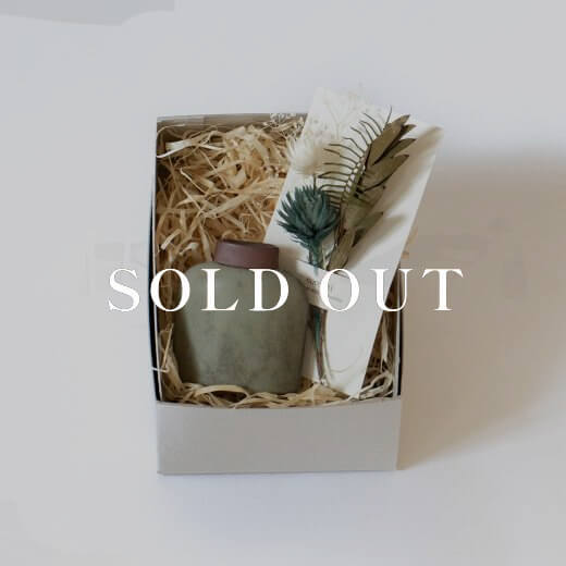 FLAT MINI VASE bottleB 売り切れ