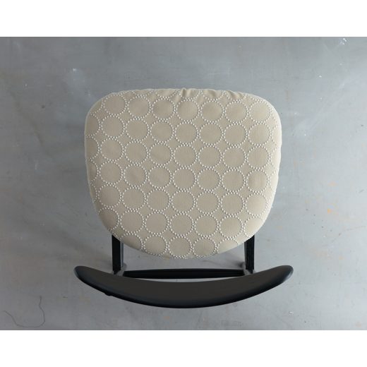 emi chair ( エミ チェア ) × minä perhonen〈ブラック（ウレタン塗装）/  張地 エクリュ〉