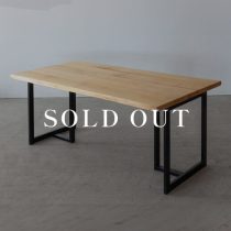 【送料込み価格-現品SALE】北海道産 耳付き沢クルミ 幅剥ぎ天板 オイル塗装 売り切れ