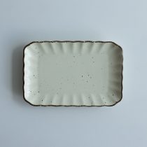 アウトレット食器（器市）の【WEB限定】白化粧 菊型焼物皿