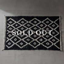 ハンドメイドラグ BENI OUARAIN 175×110cm BK 売り切れ