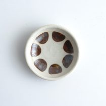 アウトレット食器（器市 ）の【WEB限定】茶半月 小皿