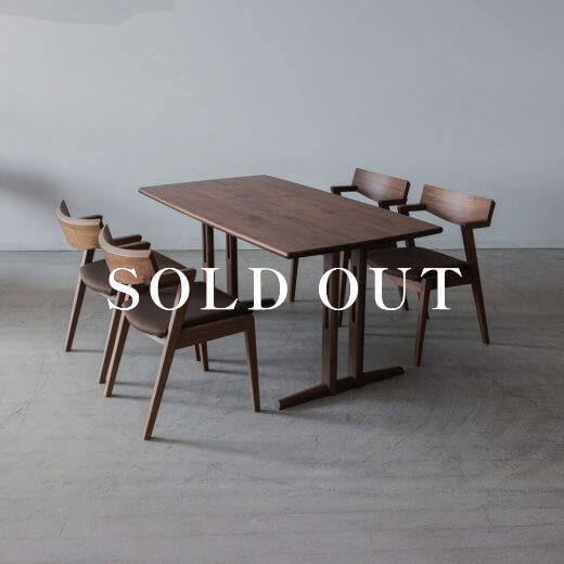 アウトレット家具の【現品SALE】ダイニング5点セット　ダイニングテーブル+チェア4脚（カバー IF BR） ウォールナット-ウレタン塗装 売り切れ