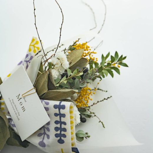 ［2025母の日限定］ポストカード付きハンカチブーケ-Botanical Yellow-