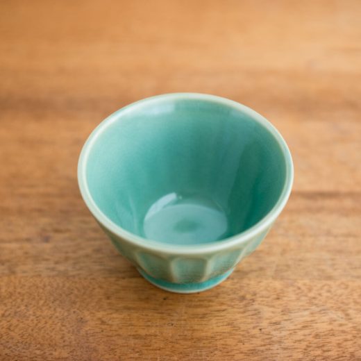 【WEB限定】貫入しのぎ3.5寸深鉢 ミドリ -器市-