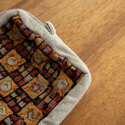 ヴィンテージ刺繍ポーチ L -Circus Parade-
