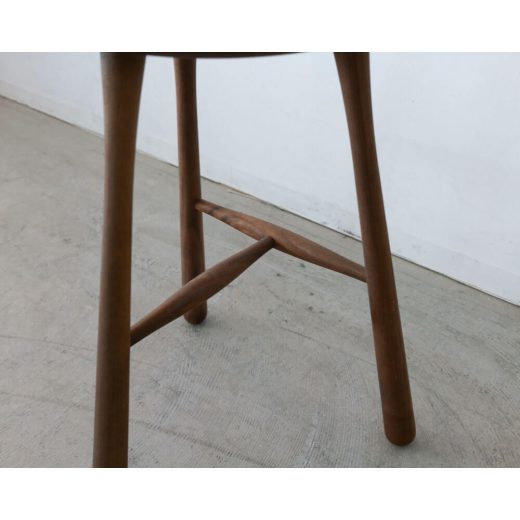 ［現品SALE］BOWスツール ウォールナット材 / オイル仕上げ H610 座面Ribbon生地 グレー