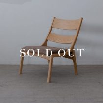 アウトレット家具の［現品SALE］CRADLE（クレイドル）ラウンジチェア オーク材NA色 ウレタン- 張地ブラウン 売り切れ