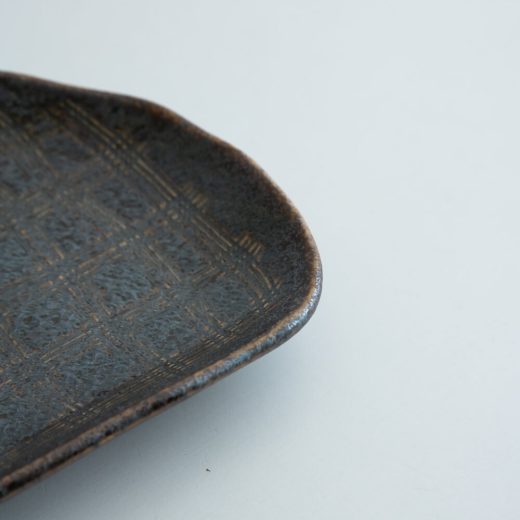 【WEB限定】結晶いぶし 半月皿 -器市-