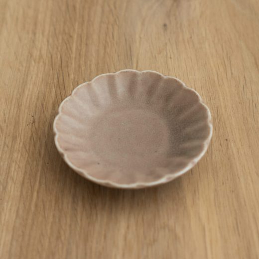 【WEB限定】花型豆皿 マットカラー (ピンクベージュ) -器市-