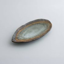 アウトレット食器（器市）の【WEB限定】 あかね 葉型長皿 (小)