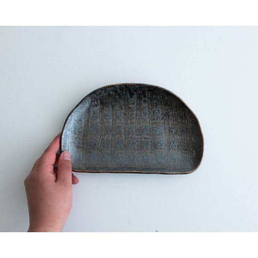 【WEB限定】結晶いぶし 半月皿 -器市-