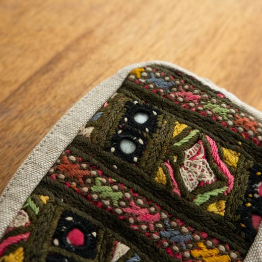 ヴィンテージ刺繍ポーチ L -Golden Hour-