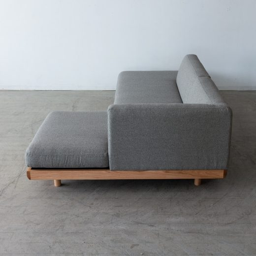 ［期間限定SALE］リトルコロン 1450カウチソファ（R）＋シェーズロング（L）レッドオーク/オイル 張地：ランクC / ブランカGY