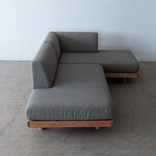 ［期間限定SALE］リトルコロン 1450カウチソファ（R）＋シェーズロング（L）レッドオーク/オイル 張地：ランクC / ブランカGY