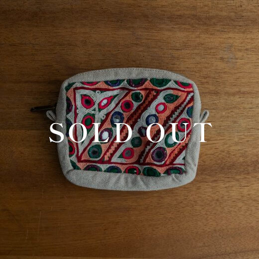 ヴィンテージ刺繍ポーチ L -Fantasia-売り切れ
