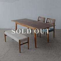 アウトレット家具の［ダイニング4点セット］EDDA 伸張ダイニングテーブル＋チェア＋ベンチ×2 チーク・アカシア - オイル仕上げ 売り切れ