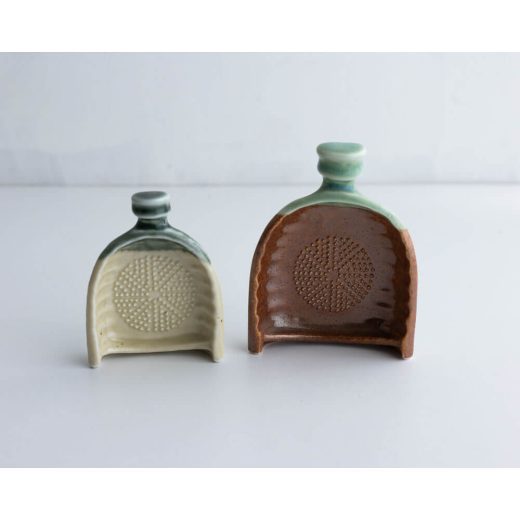 【WEB限定】ビン型おろし皿 (大) 茶 -器市-［売り切り終了］