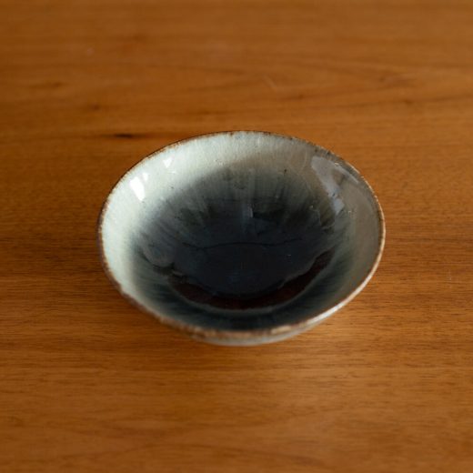 貫入灰紺小鉢