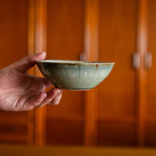貫入灰紺小鉢