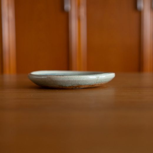 貫入ドット丸皿
