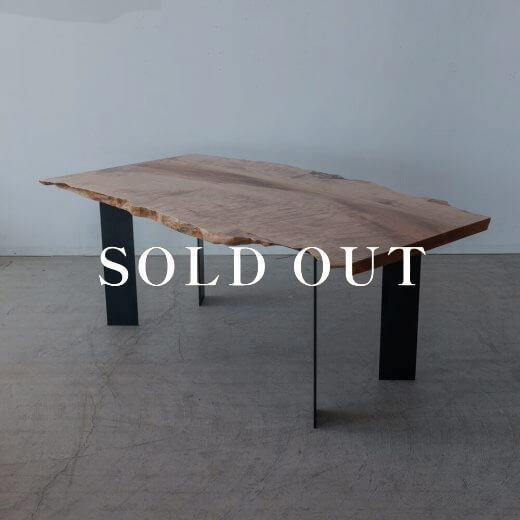 ［現品SALE］水目桜一枚板テーブル - オイル仕上げ アイアン脚 極上縮杢入り W1830×D910-1030×H720売り切れ
