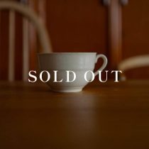 デッドストックの硬質陶器 マグ E 売り切れ