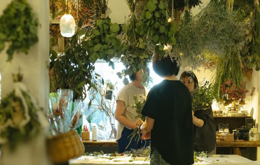 母の日に贈る、ブーケスワッグ作り｜ワークショップ体験記