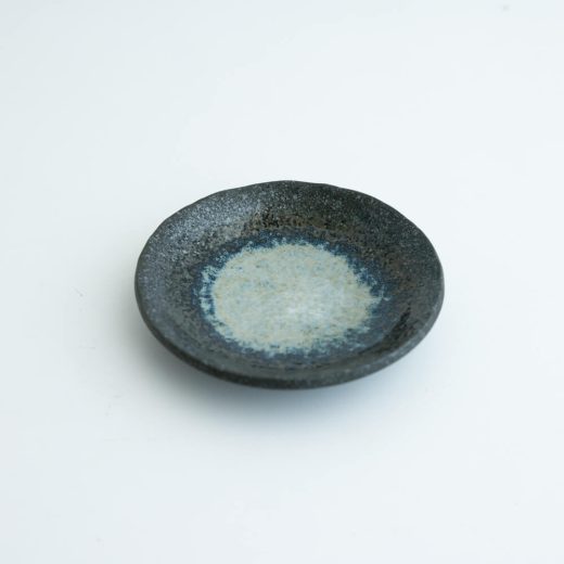 【WEB限定】悠々黒鉄 手捻り4寸皿 -器市-