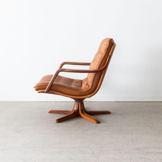 ［アップサイクル品］ BERG FURNITURE 1Pソファ 本革 B