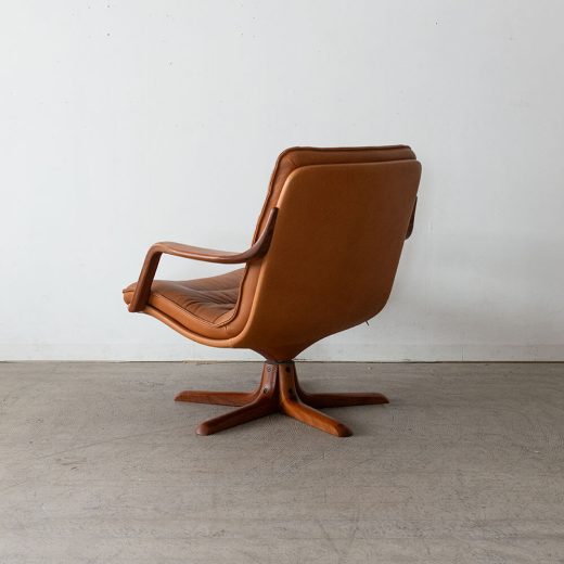 ［アップサイクル品］ BERG FURNITURE 1Pソファ 本革 B