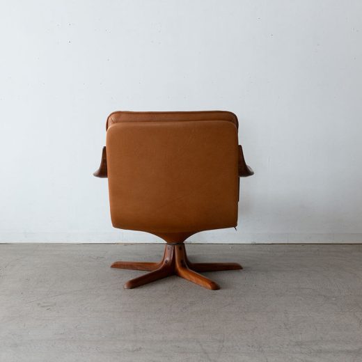 ［アップサイクル品］ BERG FURNITURE 1Pソファ 本革 B
