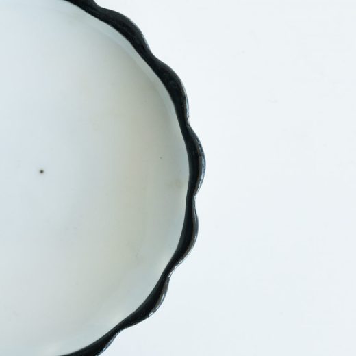 【WEB限定】黒釉山十草 菊型珍味 -器市-