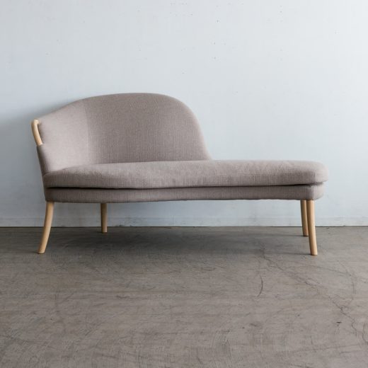 アウトレット家具の［現品SALE］ELEGANCE カウチソファR Soap ホワイトアッシュ材 / ソープ仕上げ 張地:N1