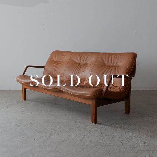 ［アップサイクル品］ BERG FURNITURE 3Pソファ 本革 売り切れ