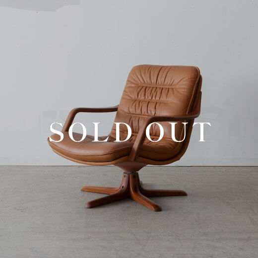 ［アップサイクル品］ BERG FURNITURE 1Pソファ 本革 A 売り切れ