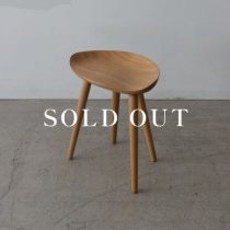 アウトレット家具の［数量限定SALE］BRIDGE スツール [NA] ホワイトオーク無垢材 - オイル塗装 売り切れ