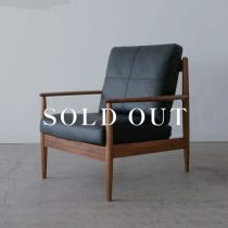 アウトレット家具の［現品SALE］EDDA 1Pソファ S2レザー ブラック LS30301A 売り切れ