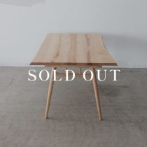 木と暮らしの制作所のONLY ミズメザクラ W1700 剥ぎテーブル売り切れ