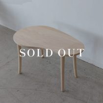 アウトレット家具の［現品SALE］ELEGANCE カウチサイドテーブル（ホワイトアッシュ材 - ソープ仕上げ）売り切れ