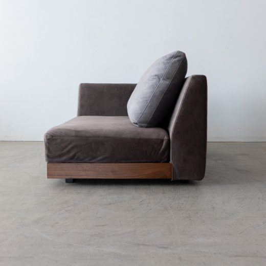［現品SALE］リーヴァ コーナーソファ162(R) ＋202（R）WN ﾏｰﾌﾞﾙ 14/84 ｸｯｼｮﾝ