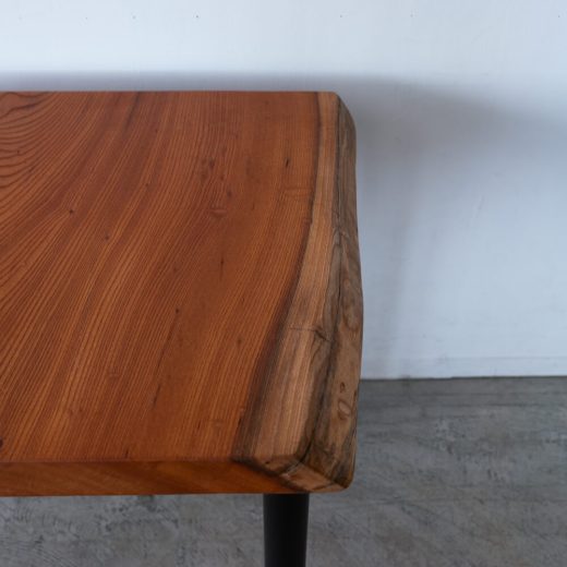 ［現品SALE］樹齢100年を超える 欅材 一枚板デスク