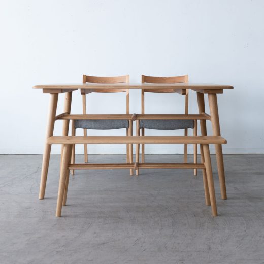 【展示品廃盤特価】Cielo ダイニング4点セット テーブル / エースチェアPVC BK×2 / ベンチ（ホワイトオーク無垢材 オイル仕上げ）