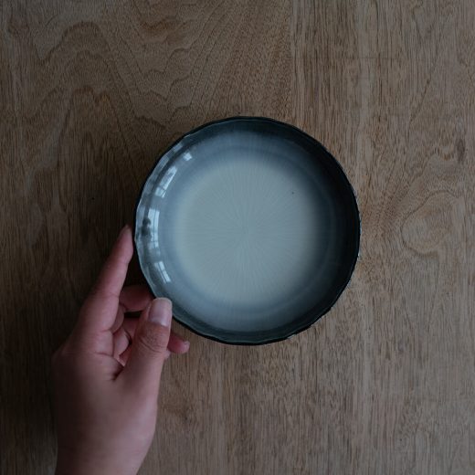 【WEB限定】淵さび菊割4寸皿 灰 -器市-