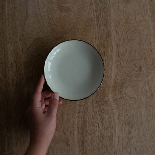 【WEB限定】淵さび菊割4寸皿 白 -器市-