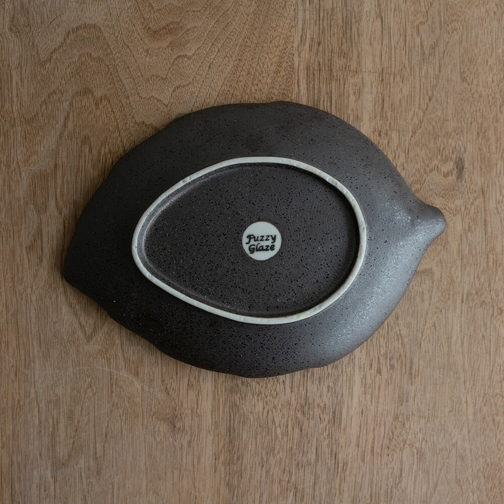 【WEB限定】葉型皿 (大) アメ釉 -器市-