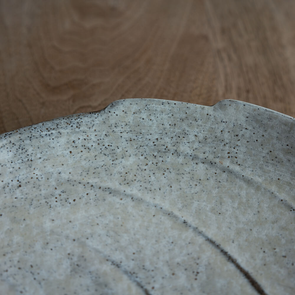 【WEB限定】葉型皿 (大) 白釉 -器市-