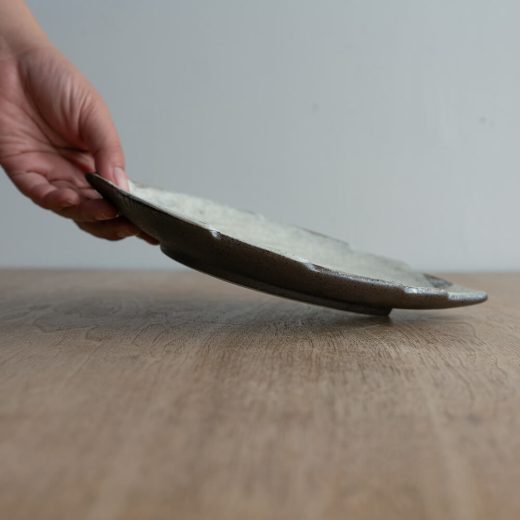 【WEB限定】葉型皿 (大) 白釉 -器市-